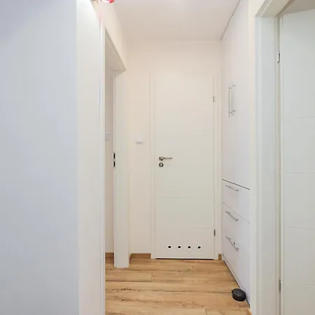 Shortstaypoland Bonifraterska Apartment